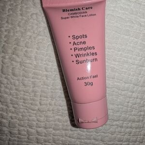 Facial lotion, for black spots remover